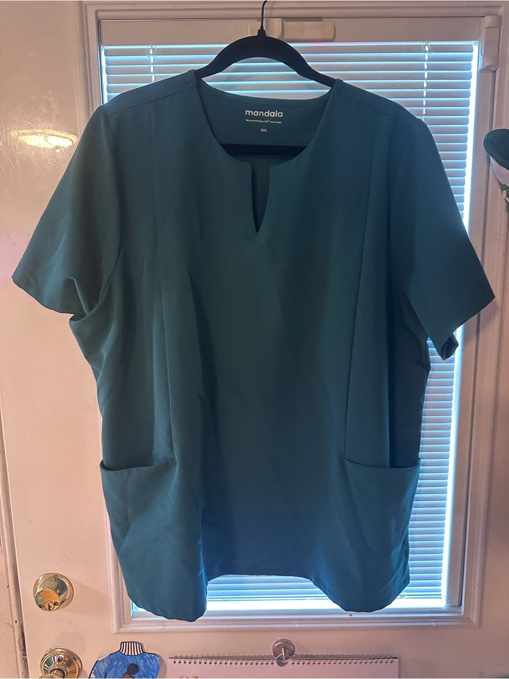 Mandala Women's Caribbean Blue Short-Sleeve Scrub Top